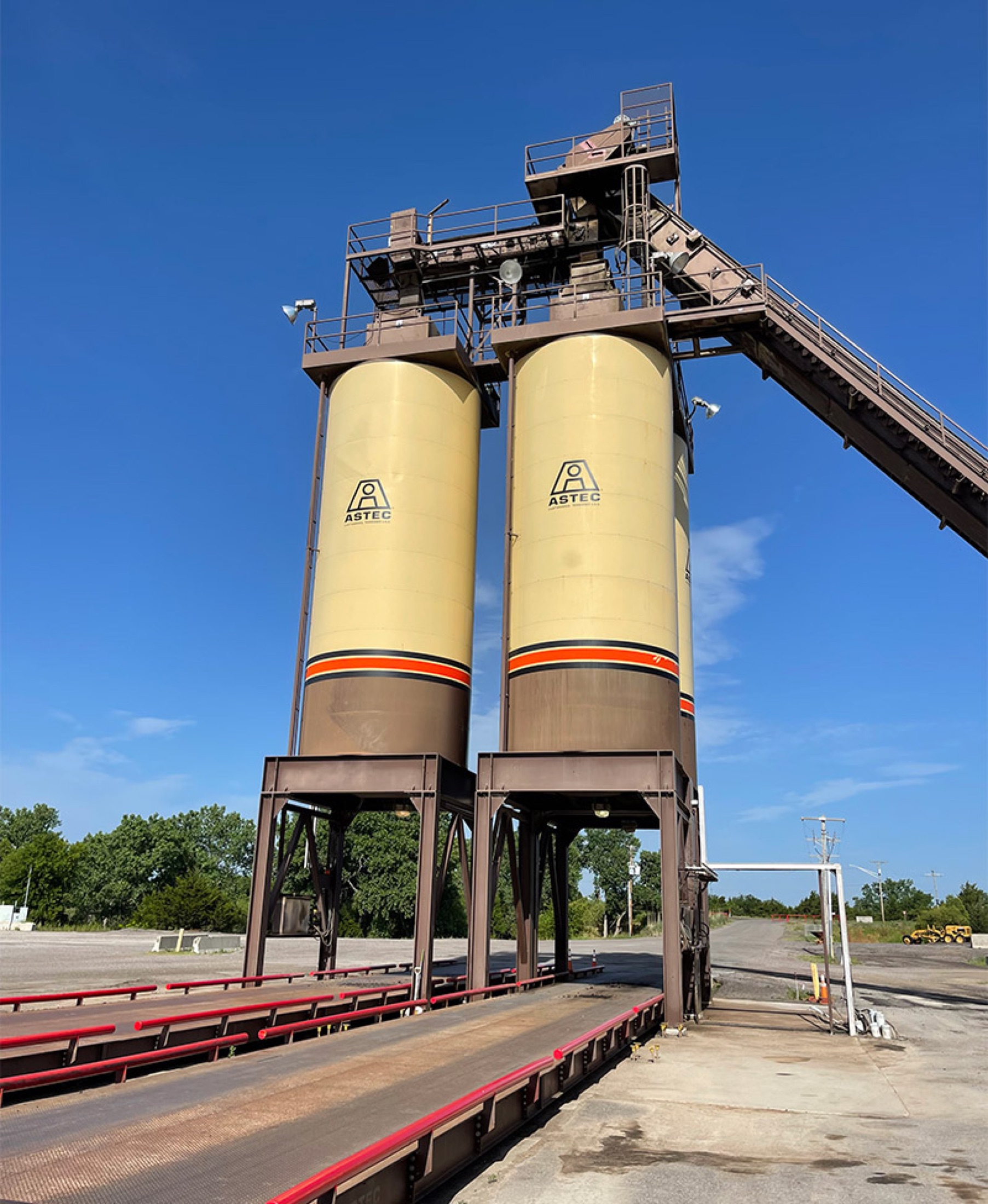 Trinitas Materials asphalt plant silos